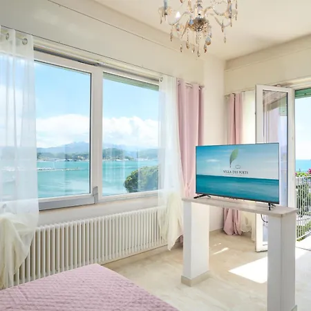 Dei Poeti Guest house 4*