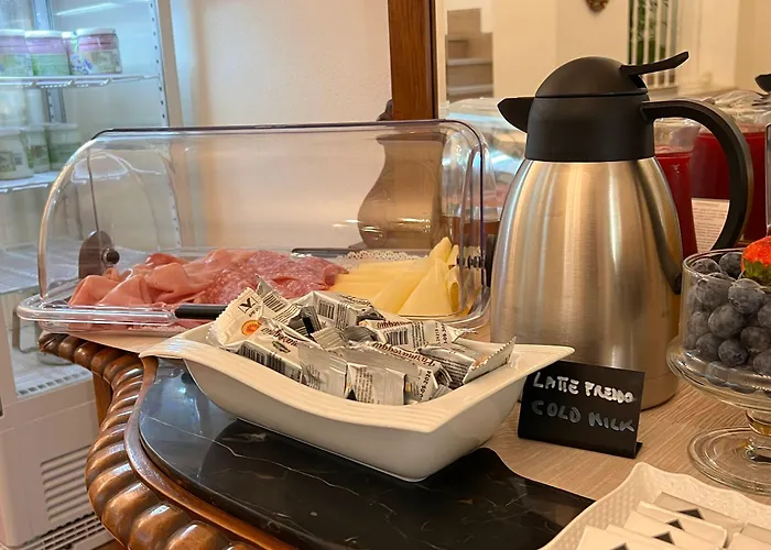 Dei Poeti Gæstehus La Spezia