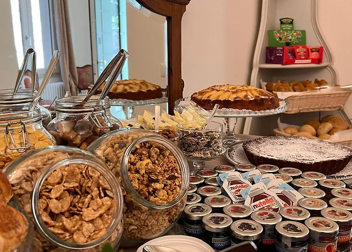 Dei Poeti Gæstehus La Spezia